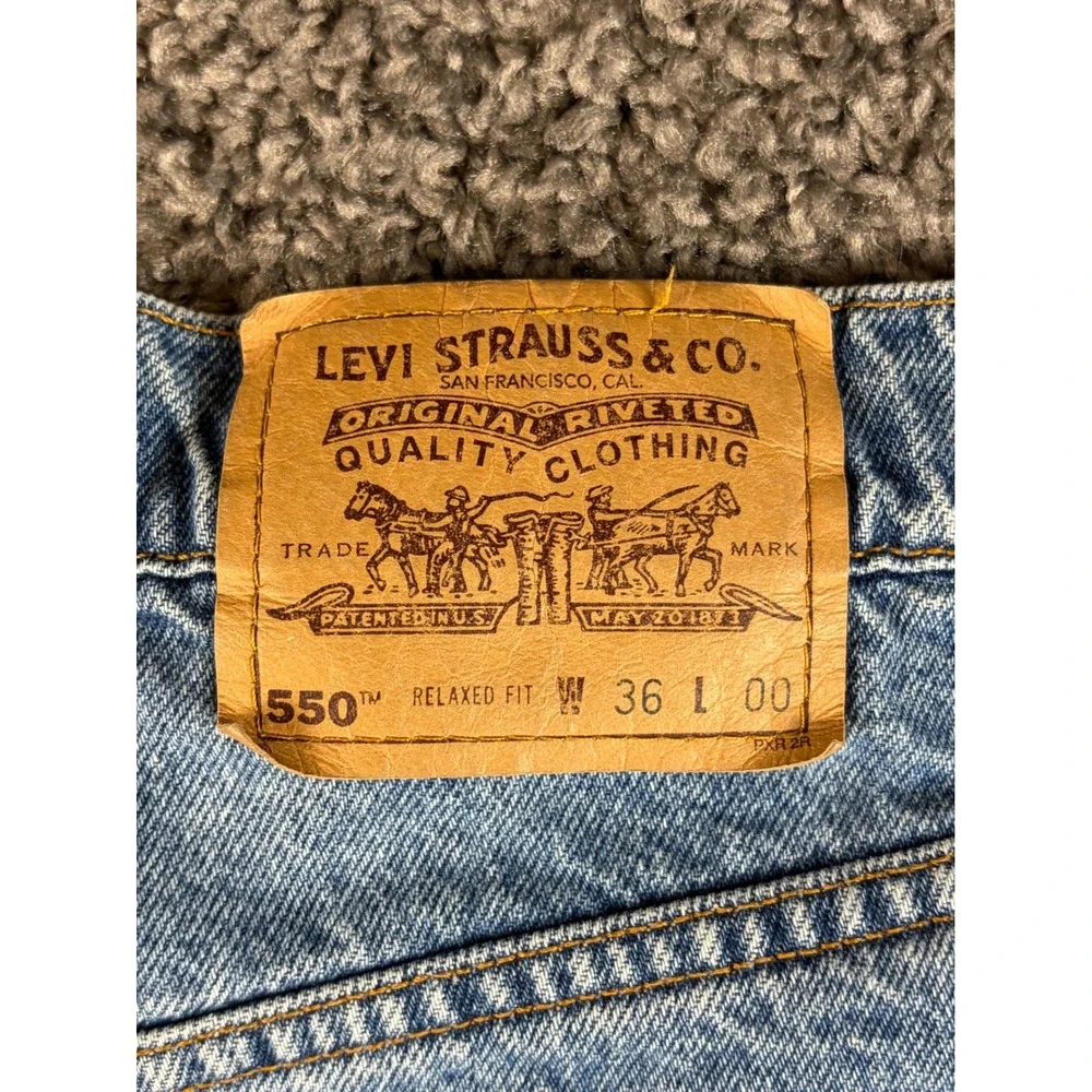 VTG Levi's 550 Orange Tab Relaxed Fit Denim Shorts Mens 36 Blue 90s 36550-0214